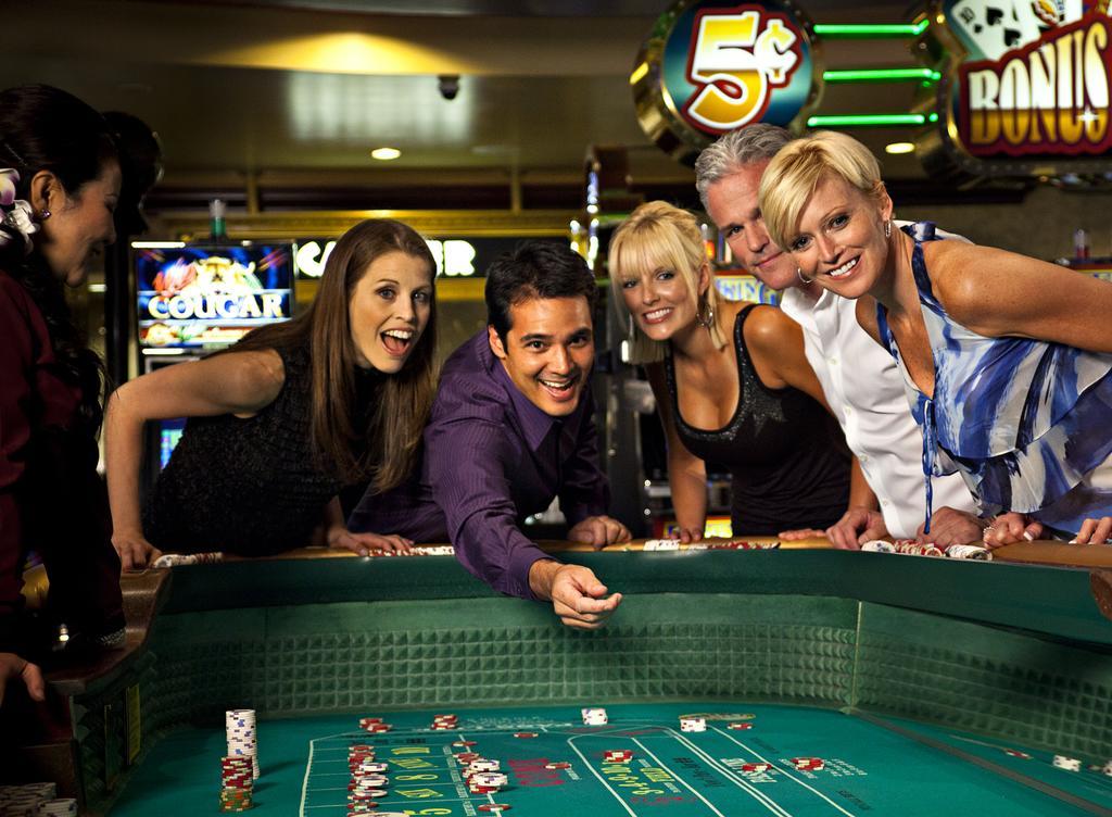 Seven Feathers Casino Resort Canyonville Exteriér fotografie